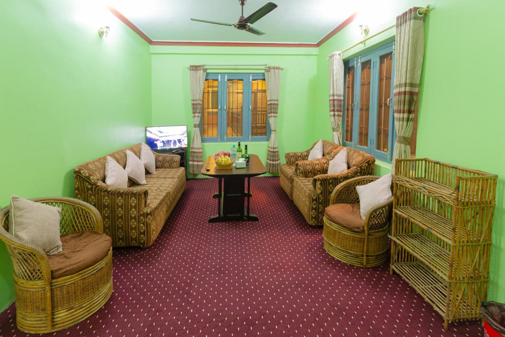 Paradise Boutique Hotel Pokhara Exterior foto